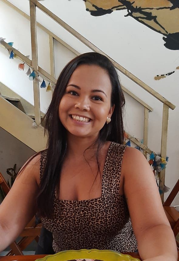 Vanessa L. Gonçalves